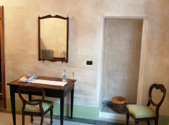 Gasthuis 44 - Mu Ni Amelia